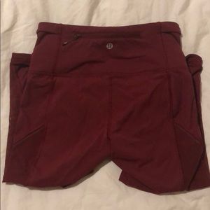 Lulu Lemon Red Capri leggings size 4